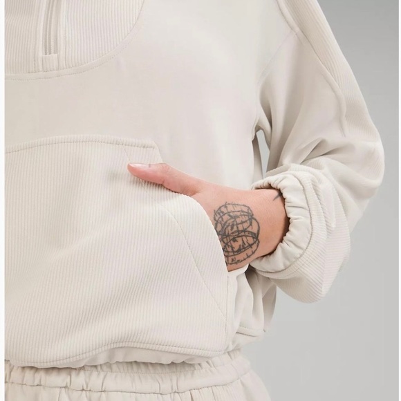 Lululemon Brushed Softstreme Ribbed Half Zip NWT. SZ 0 - Picture 3 of 6